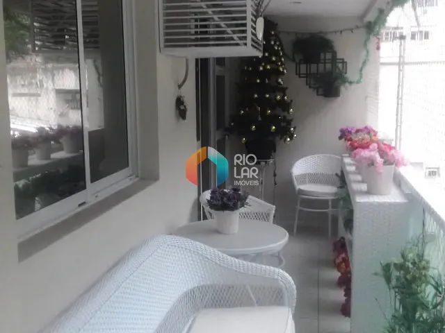 Apartamento com 80m² 3 quartos e 2 banheiros, à venda, no bairro Laranjeiras em Rio de Janeiro
