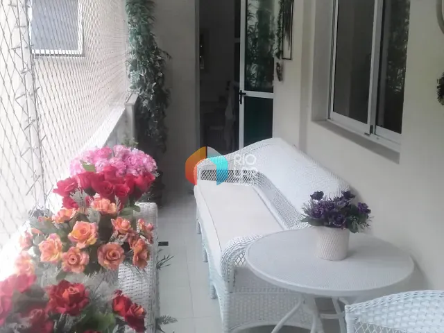 Apartamento com 80m² 3 quartos e 2 banheiros, à venda, no bairro Laranjeiras em Rio de Janeiro