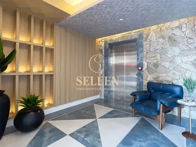 Apartamento 4 quartos e 1 banheiro, à venda, no bairro Centro em Balneário Camboriú