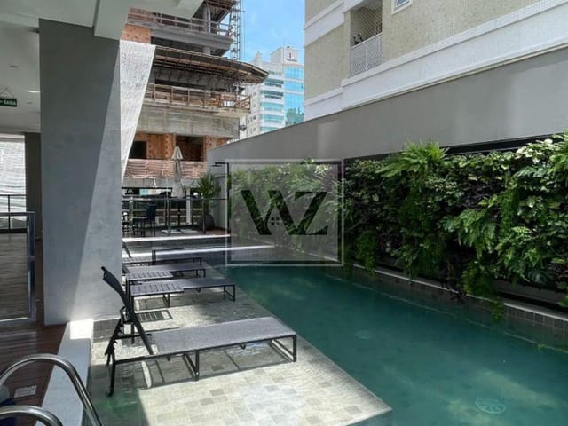 Apartamento 4 quartos e 5 banheiros, à venda, no bairro Meia Praia em Itapema
