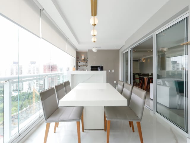 Apartamento com 14000m² 4 quartos e 3 banheiros, à venda, no bairro Água Branca em São Paulo