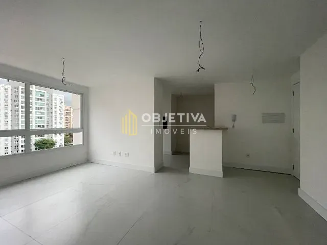 Apartamento 2 quartos e 2 banheiros, à venda, no bairro Passo da Areia em Porto Alegre