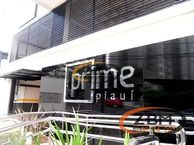 Apartamento com 90m² 1 quarto e 1 banheiro, para alugar, no bairro Centro em Londrina
