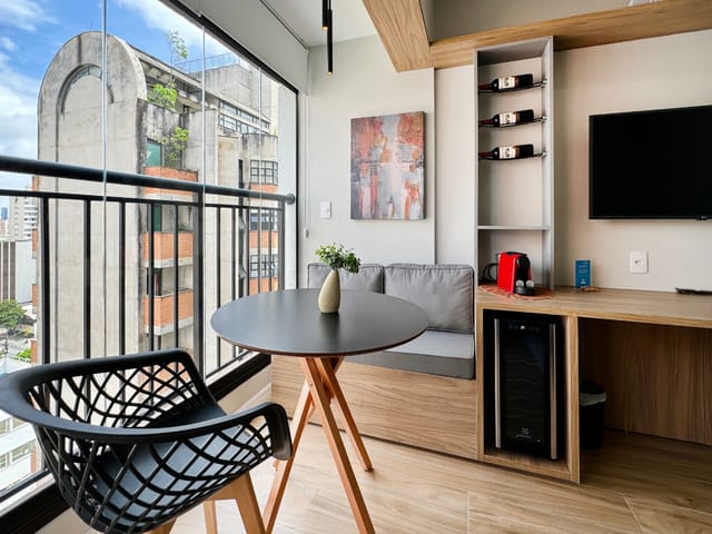 Apartamento com 24m² 1 quarto e 1 banheiro, à venda, no bairro Campo Belo em São Paulo