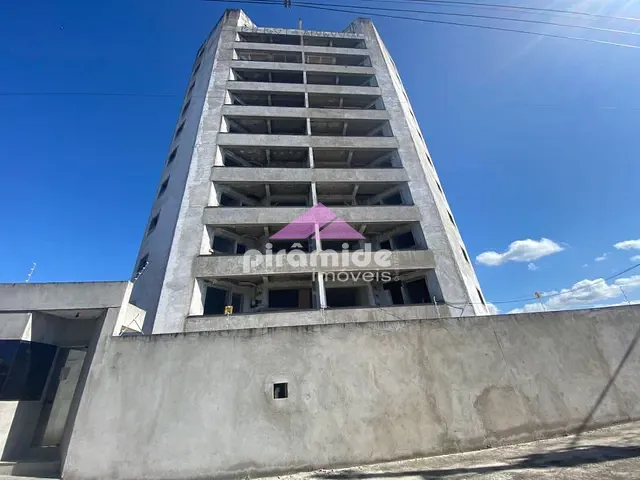 Apartamento com 95m² 3 quartos e 2 banheiros, à venda, no bairro Parque Balneário Poiares em Caraguatatuba
