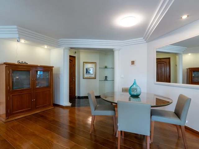 Apartamento com 146m² 4 quartos e 4 banheiros, à venda, no bairro Vila Olímpia em São Paulo