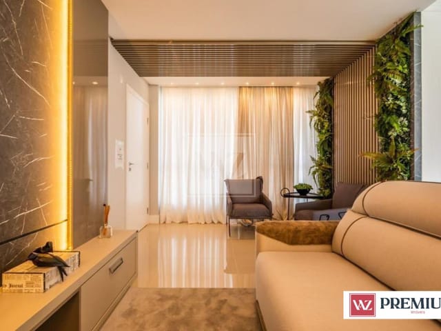 Apartamento com 257m² 3 quartos e 4 banheiros, à venda, no bairro Meia Praia em Itapema