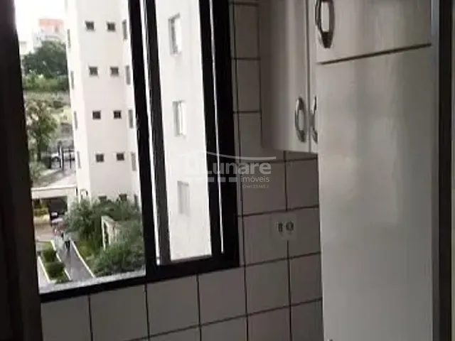 Apartamento 2 quartos e 1 banheiro, para alugar, no bairro Vila Vitória em Mogi das Cruzes