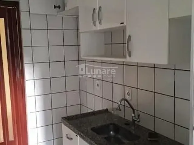 Apartamento 2 quartos e 1 banheiro, para alugar, no bairro Vila Vitória em Mogi das Cruzes