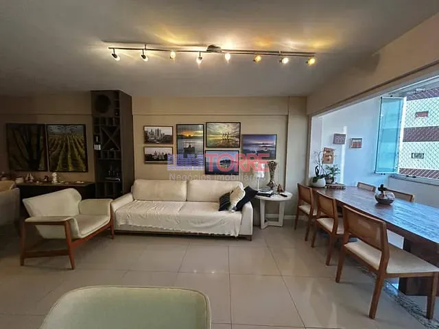 Apartamento 2 quartos e 2 banheiros, à venda, no bairro São Francisco em Ilhéus