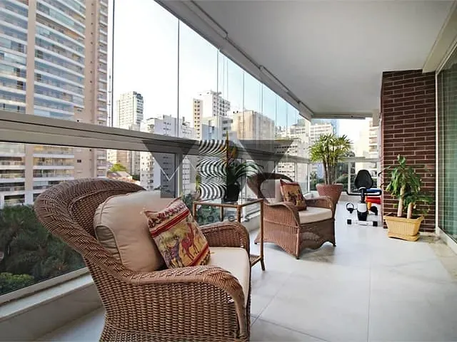 Apartamento com 446m² 4 quartos e 6 banheiros, à venda, no bairro Paraíso em São Paulo