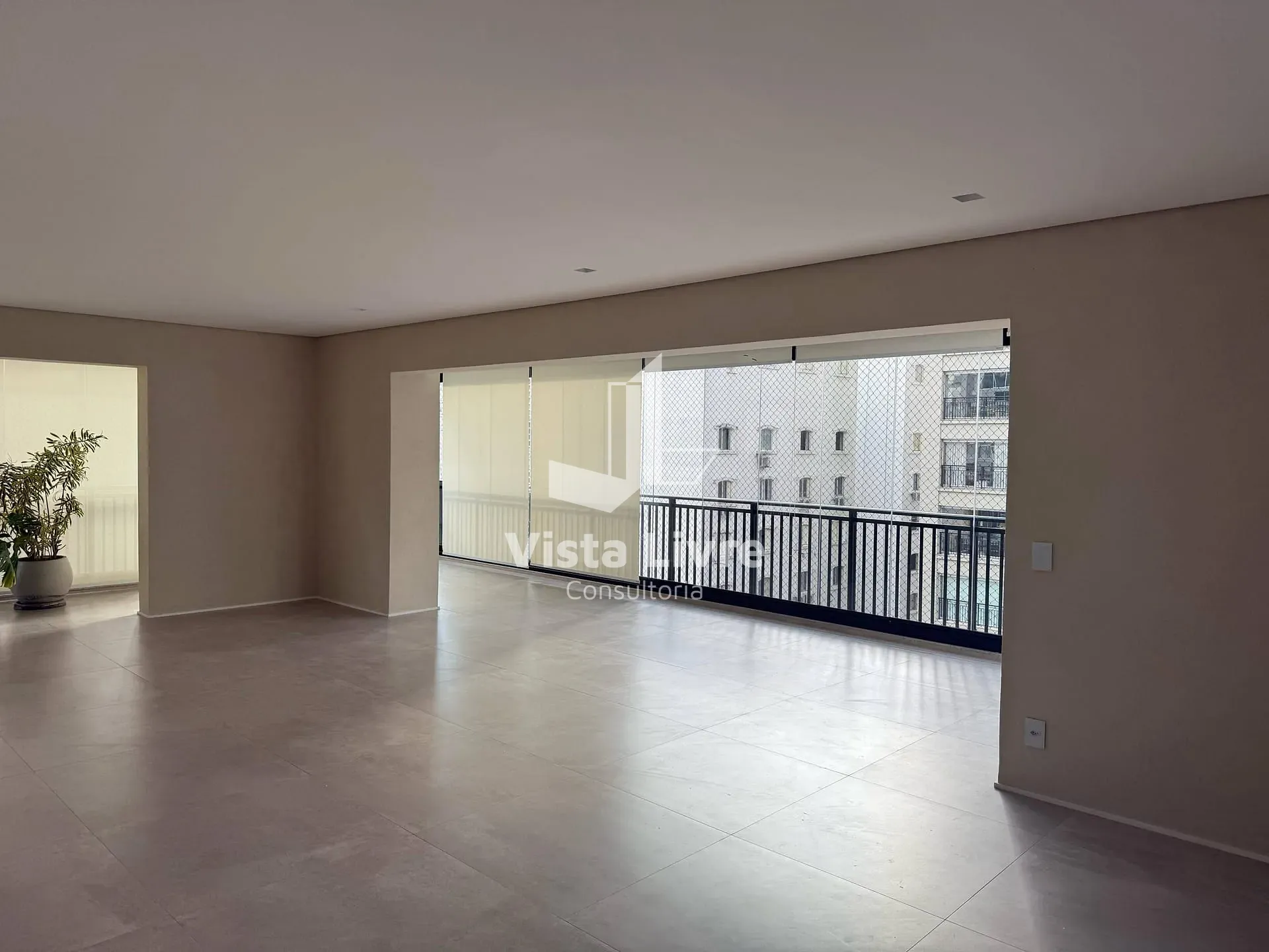 Apartamento, 3 quartos, 226 m² - Foto 1