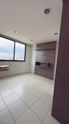 Apartamento 3 quartos e 2 banheiros, à venda ou para alugar, no bairro Imbetiba em Macaé