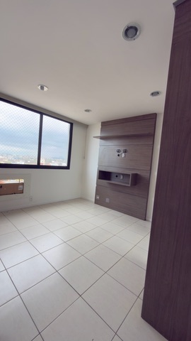 Apartamento 3 quartos e 2 banheiros, à venda ou para alugar, no bairro Imbetiba em Macaé