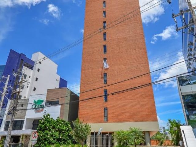 Apartamento 3 quartos e 3 banheiros, para alugar, no bairro Batel em Curitiba