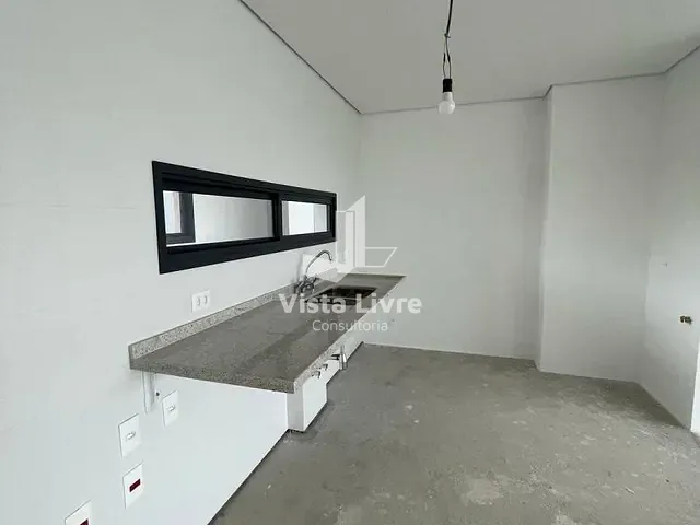 Apartamento com 200m² 4 quartos e 5 banheiros, à venda, no bairro Brooklin Paulista em São Paulo