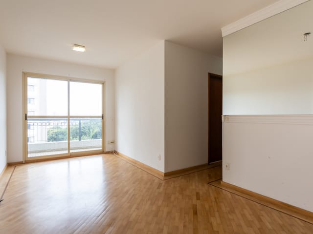 Apartamento com 68m² 3 quartos e 2 banheiros, à venda, no bairro Vila Gomes em São Paulo