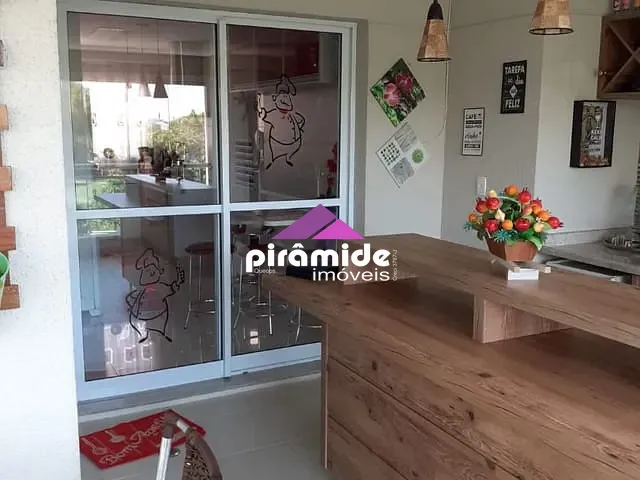 Apartamento com 190m² 4 quartos e 4 banheiros, à venda, no bairro Jardim das Colinas em São José dos Campos