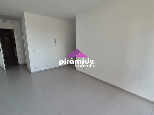 Apartamento com 43m² 1 quarto e 1 banheiro, para alugar, no bairro Centro em São José dos Campos