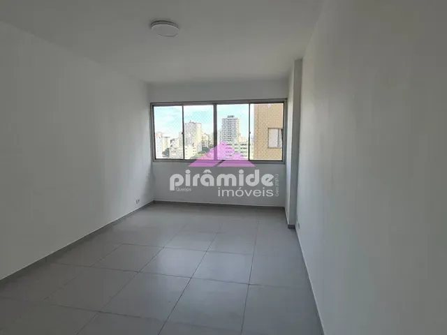 Apartamento com 43m² 1 quarto e 1 banheiro, para alugar, no bairro Centro em São José dos Campos