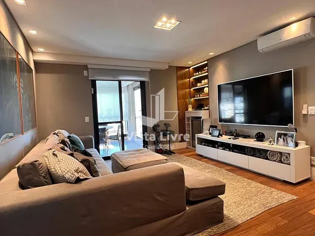 Apartamento com 358m² 4 quartos e 6 banheiros, à venda, no bairro Vila Uberabinha em São Paulo