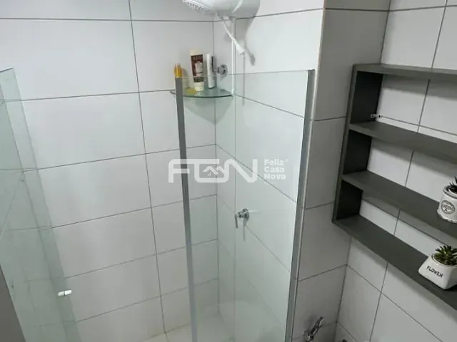 Apartamento 1 quarto e 1 banheiro, à venda, no bairro Piatã em Salvador
