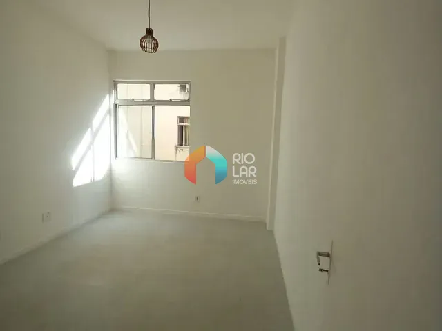 Apartamento com 25m² 1 quarto e 1 banheiro, à venda, no bairro Centro em Rio de Janeiro