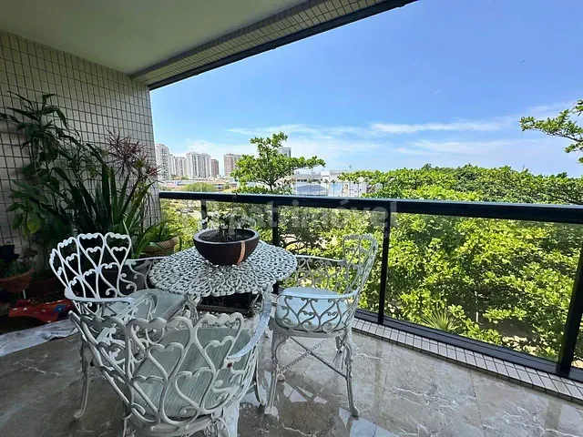 Apartamento com 136m² 4 quartos e 4 banheiros, à venda, no bairro Barra da Tijuca em Rio de Janeiro