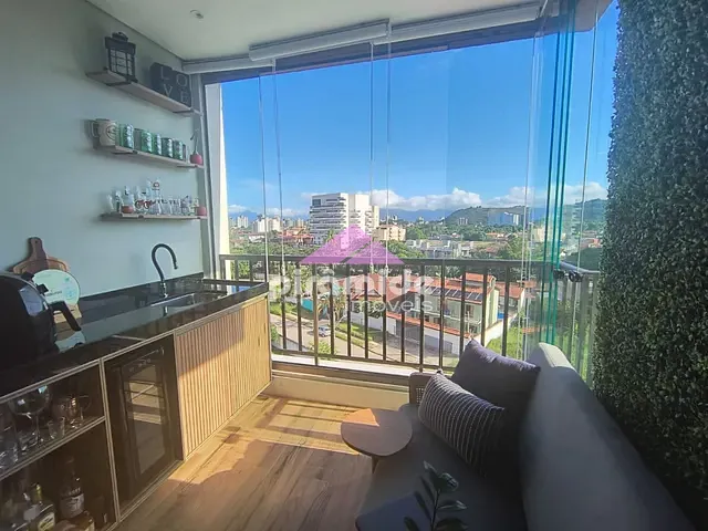 Apartamento com 57m² 2 quartos e 1 banheiro, à venda, no bairro Martim de Sá em Caraguatatuba