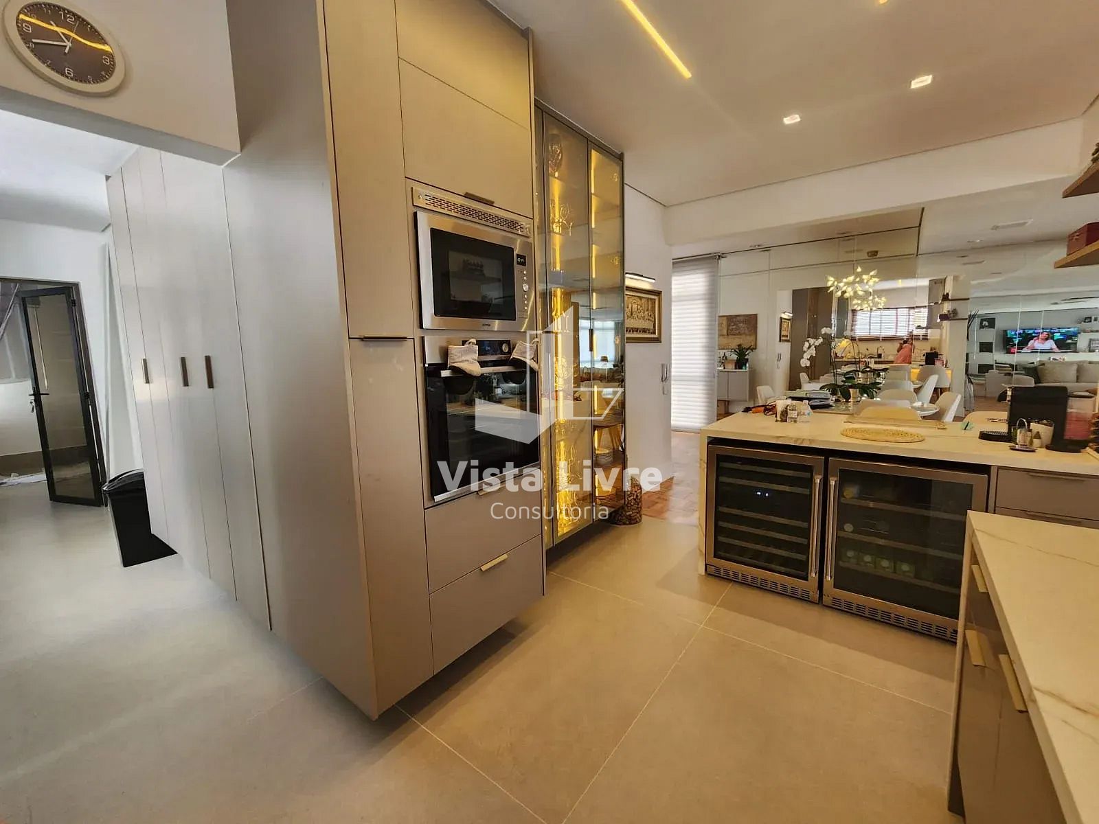 Apartamento, 3 quartos, 220 m² - Foto 7