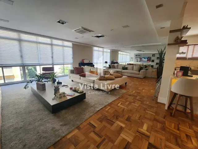 Apartamento com 220m² 3 quartos e 3 banheiros, à venda, no bairro Higienópolis em São Paulo
