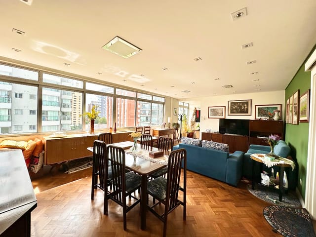 Apartamento com 159m² 3 quartos e 3 banheiros, à venda, no bairro Vila Mariana em São Paulo