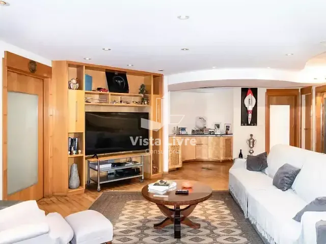Apartamento com 228m² 4 quartos e 5 banheiros, à venda, no bairro Planalto Paulista em São Paulo