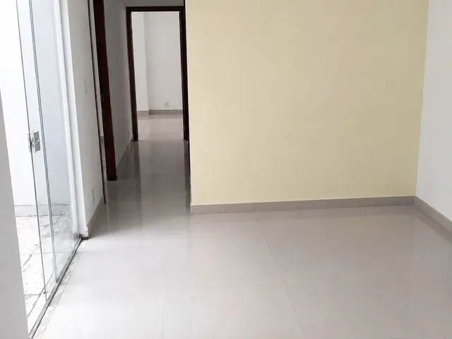 Apartamento 2 quartos e 2 banheiros, para alugar, no bairro Centro em Macaé