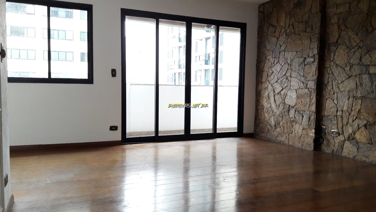 Apartamento, 3 quartos, 120 m² - Foto 2