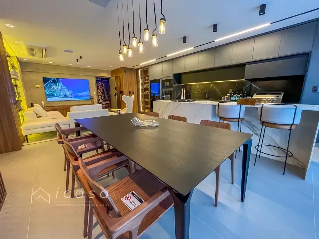 Apartamento com 120m² 4 quartos e 4 banheiros, à venda, no bairro Royal Park em São José dos Campos