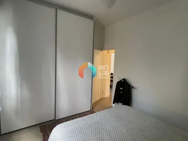 Apartamento com 80m² 2 quartos e 1 banheiro, à venda, no bairro Leblon em Rio de Janeiro
