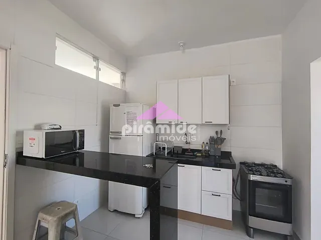 Apartamento com 72m² 2 quartos e 1 banheiro, à venda, no bairro Parque Balneário Maria Helena em Caraguatatuba