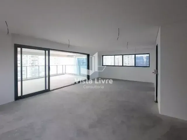 Apartamento com 246m² 4 quartos e 5 banheiros, à venda, no bairro Itaim Bibi em São Paulo