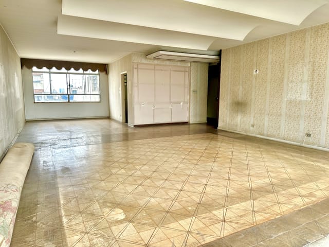 Apartamento com 260m² 4 quartos e 2 banheiros, à venda, no bairro Bom Retiro em São Paulo