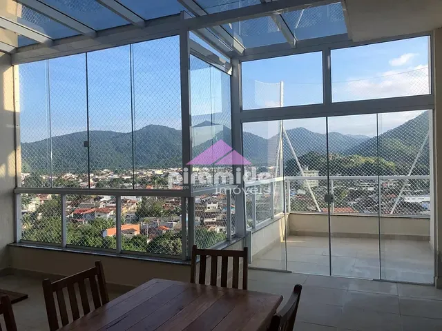 Apartamento com 143m² 3 quartos e 2 banheiros, à venda, no bairro Estufa I em Ubatuba