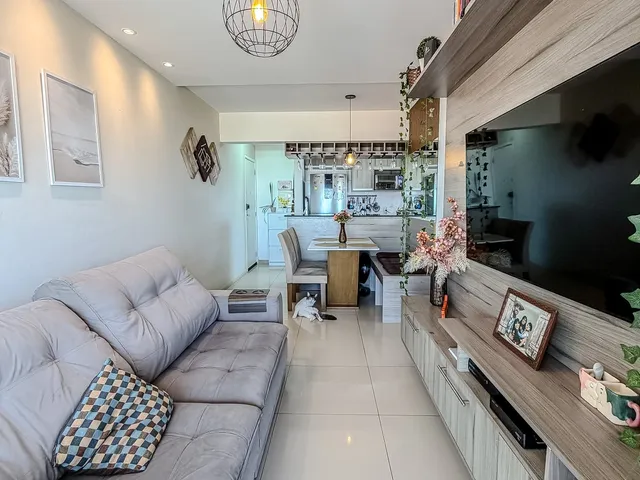 Apartamento 3 quartos e 2 banheiros, à venda, no bairro Glória em Macaé
