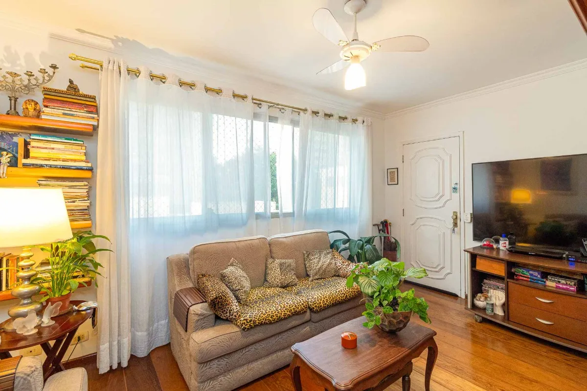 Apartamento para venda em Itaim Bibi com 3 quartos, sendo 1 suíte, 95m²