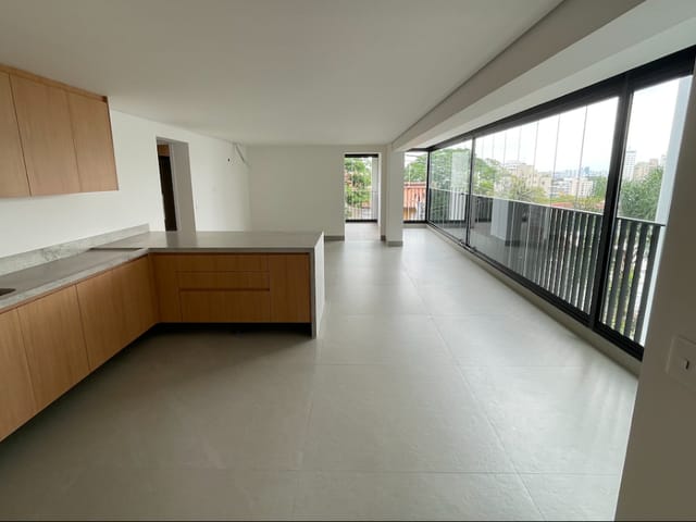 Apartamento com 117m² 2 quartos e 2 banheiros, à venda, no bairro Vila Madalena em São Paulo