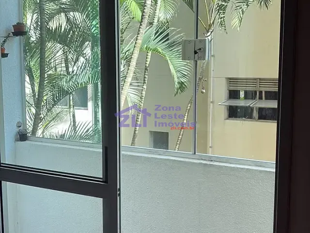 Apartamento 2 quartos e 1 banheiro, para alugar, no bairro Vila Carmosina em São Paulo