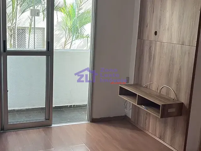 Apartamento 2 quartos e 1 banheiro, para alugar, no bairro Vila Carmosina em São Paulo