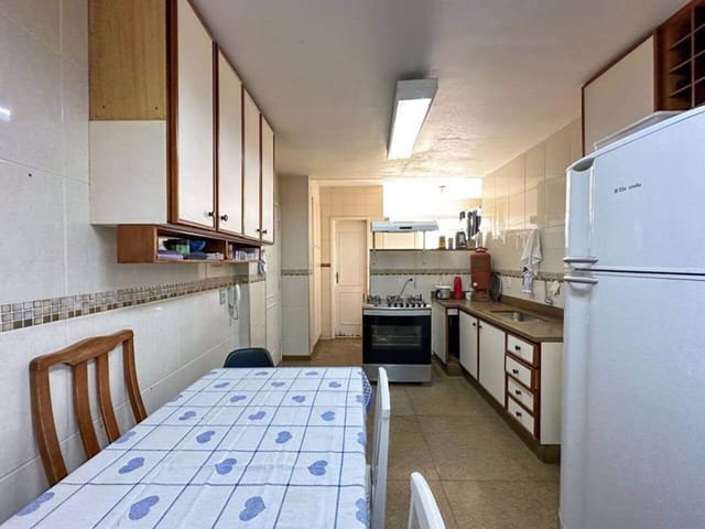 Apartamento 4 quartos e 3 banheiros, à venda, no bairro Santa Helena em Juiz de Fora