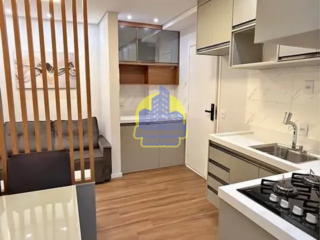 Apartamento 2 quartos e 1 banheiro, à venda, no bairro Vila Sul Americana em Carapicuíba