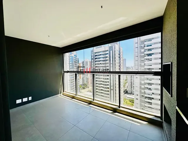 Apartamento 2 quartos e 2 banheiros, à venda, no bairro Gleba Fazenda Palhano em Londrina