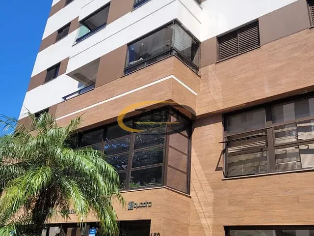 Apartamento com 131m² 3 quartos e 2 banheiros, à venda ou para alugar, no bairro Centro em Londrina